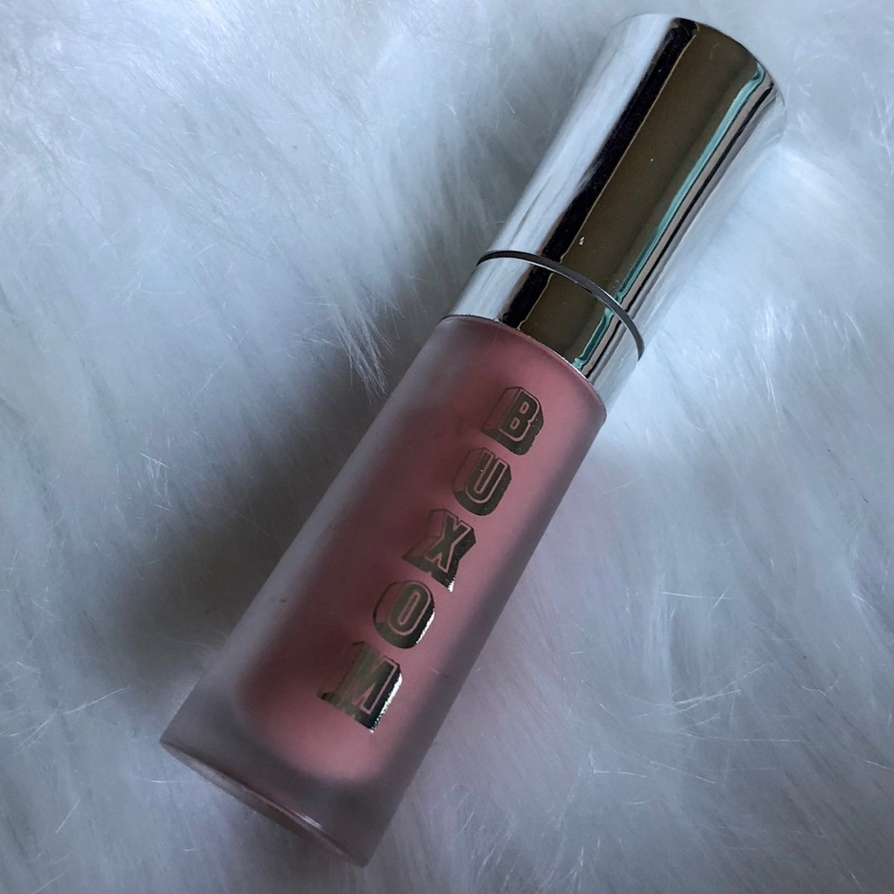 Brand New no box mini buxom lipstick